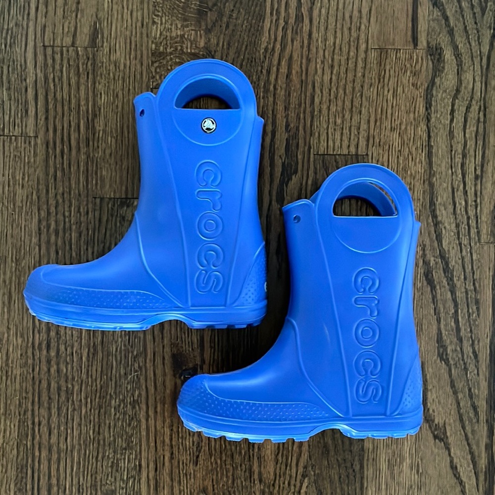 Crocs rain boots size kids 2